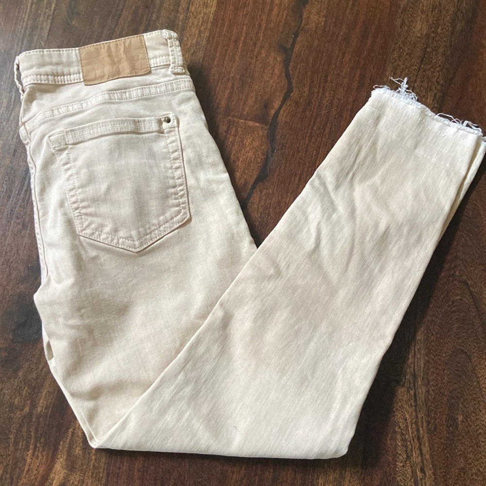 Zara Women's Skinny Jeans in Beige